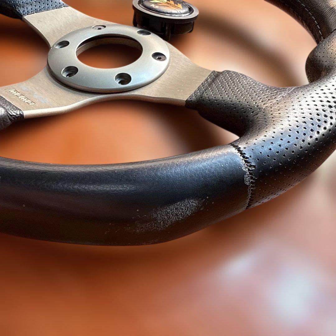 momo race 320mm ステアリング やっぱ小径のもんよ