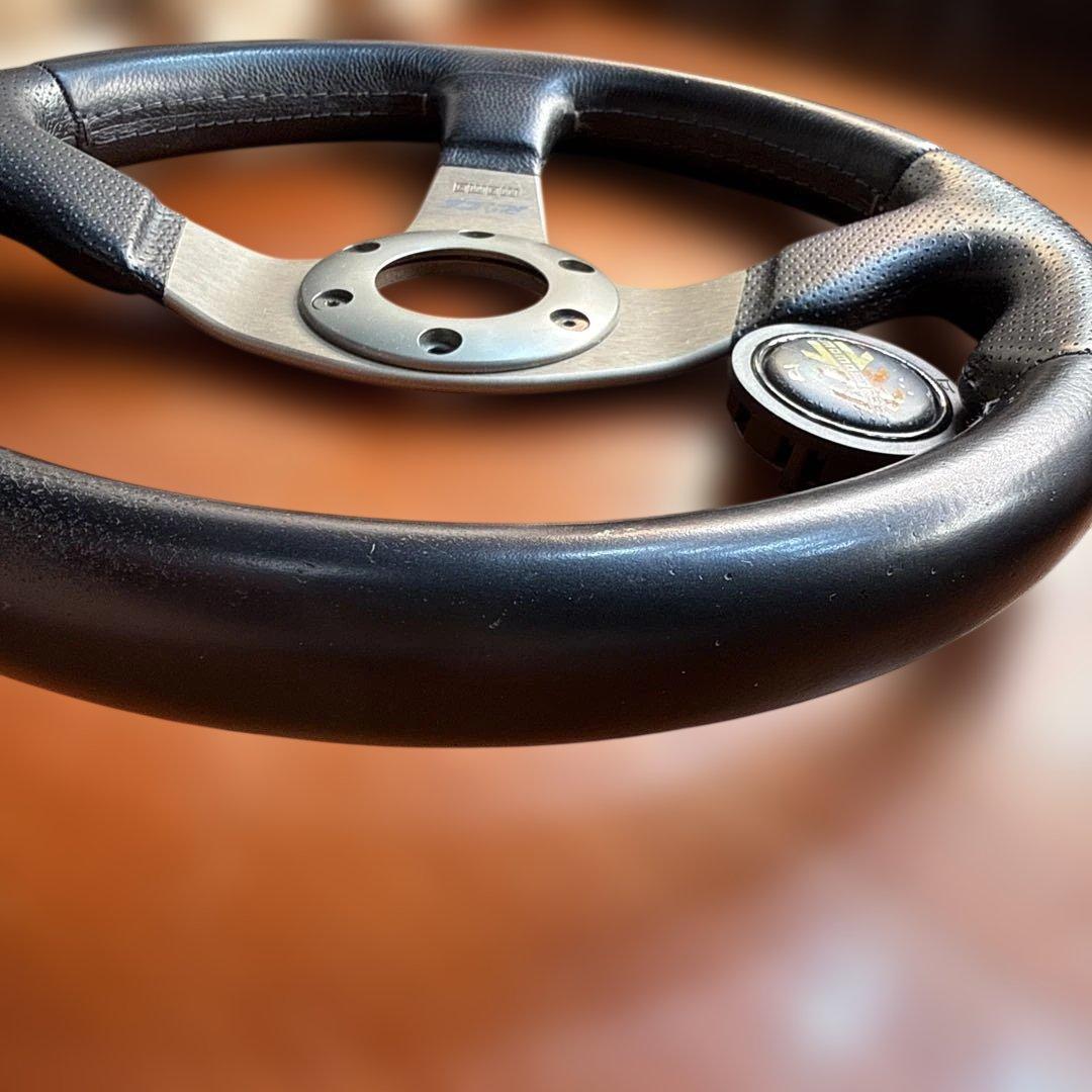 momo race 320mm ステアリング やっぱ小径のもんよ