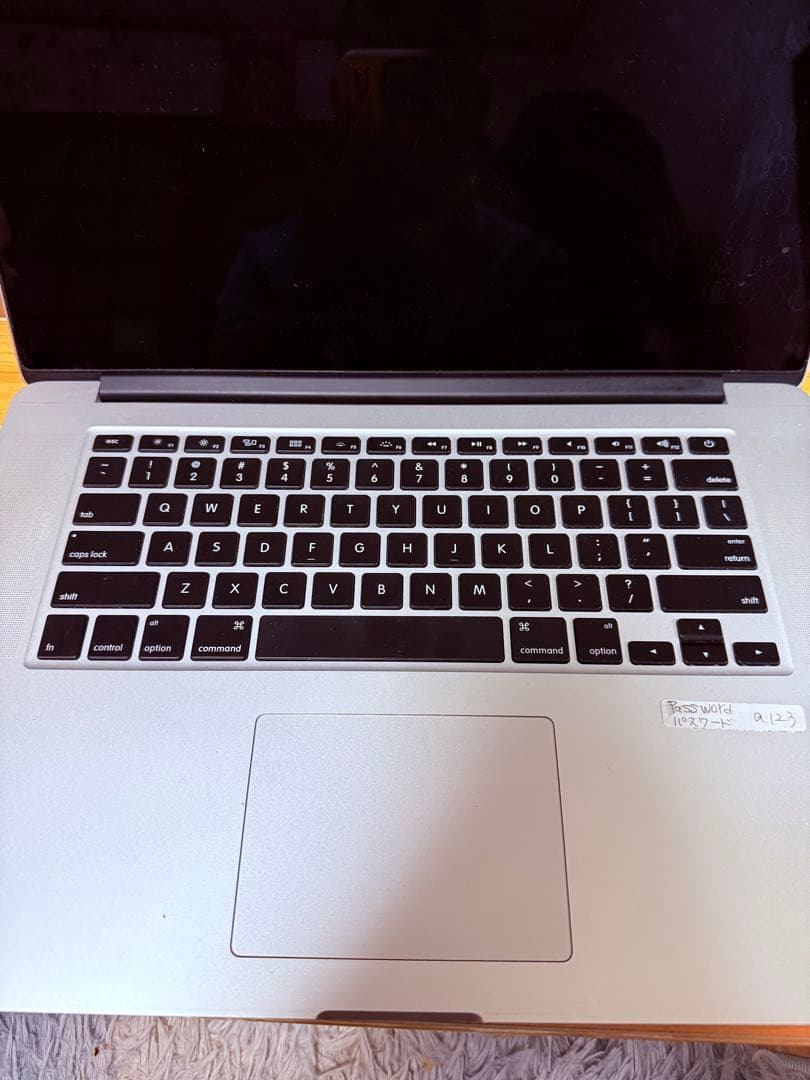 MacBook Pro 15インチ 2015 i7 16GB 512GB
