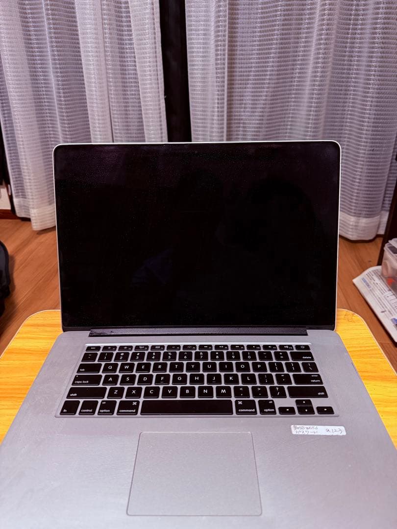 MacBook Pro 15インチ 2015 i7 16GB 512GB