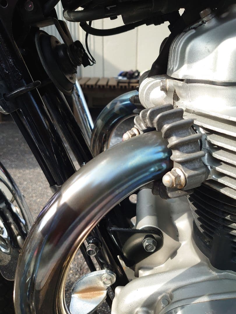 w650 アールズギアマフラー．（車検対応品）激安です早い者勝ち！