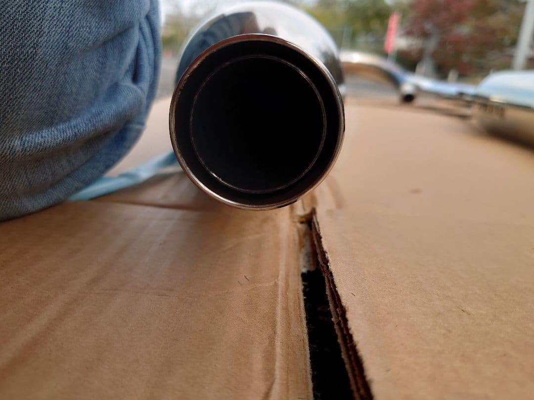 w650 アールズギアマフラー．（車検対応品）激安です早い者勝ち！