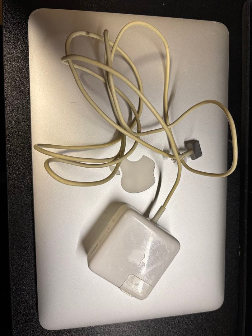 MacBook Air (11-inch, Early 2015) 本体