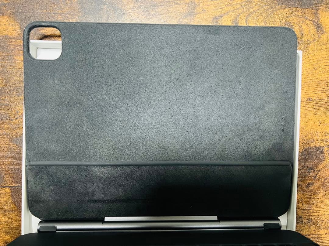 Apple純正 iPad Magic Keyboard 11インチ 日本語箱付き