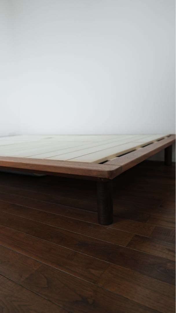 【無印】ダブルベッドフレーム+マットレス【ウォールナット材突板】