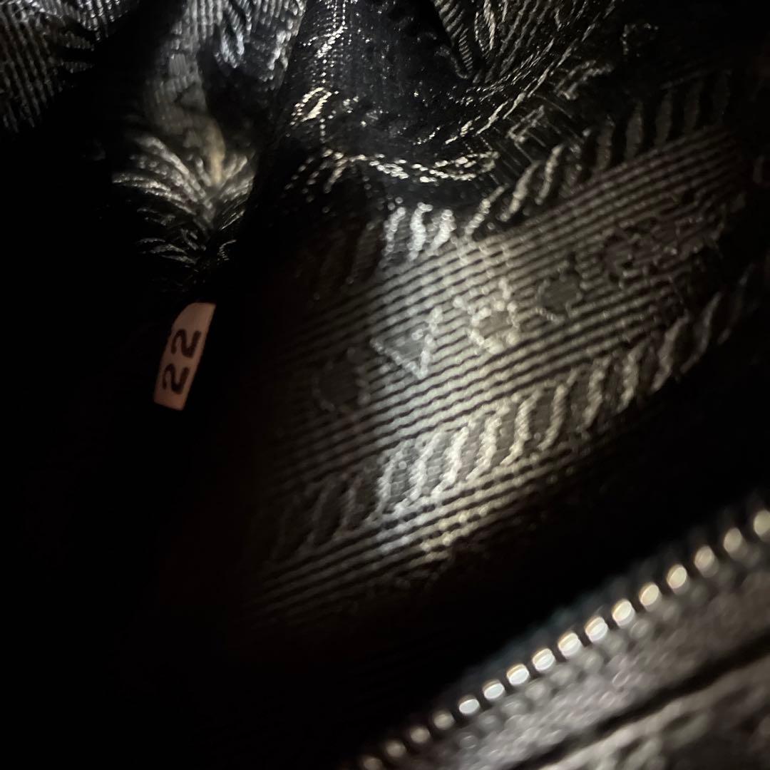 本日値下げ⭐︎PRADA レザー ハンドバッグ ブラック