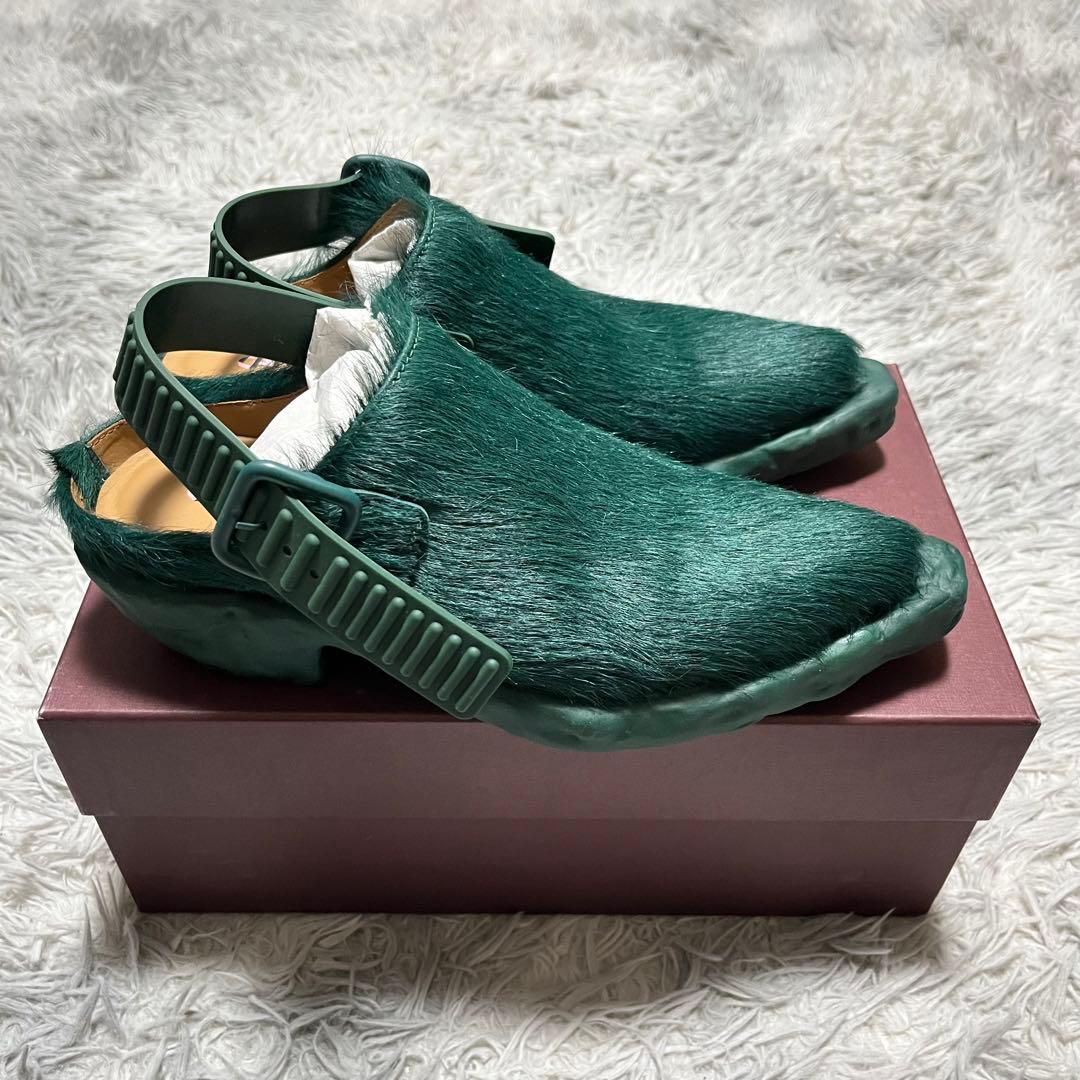 【未使用に近い】CAMPERLABラバーミュール 緑〈定価81,400円〉