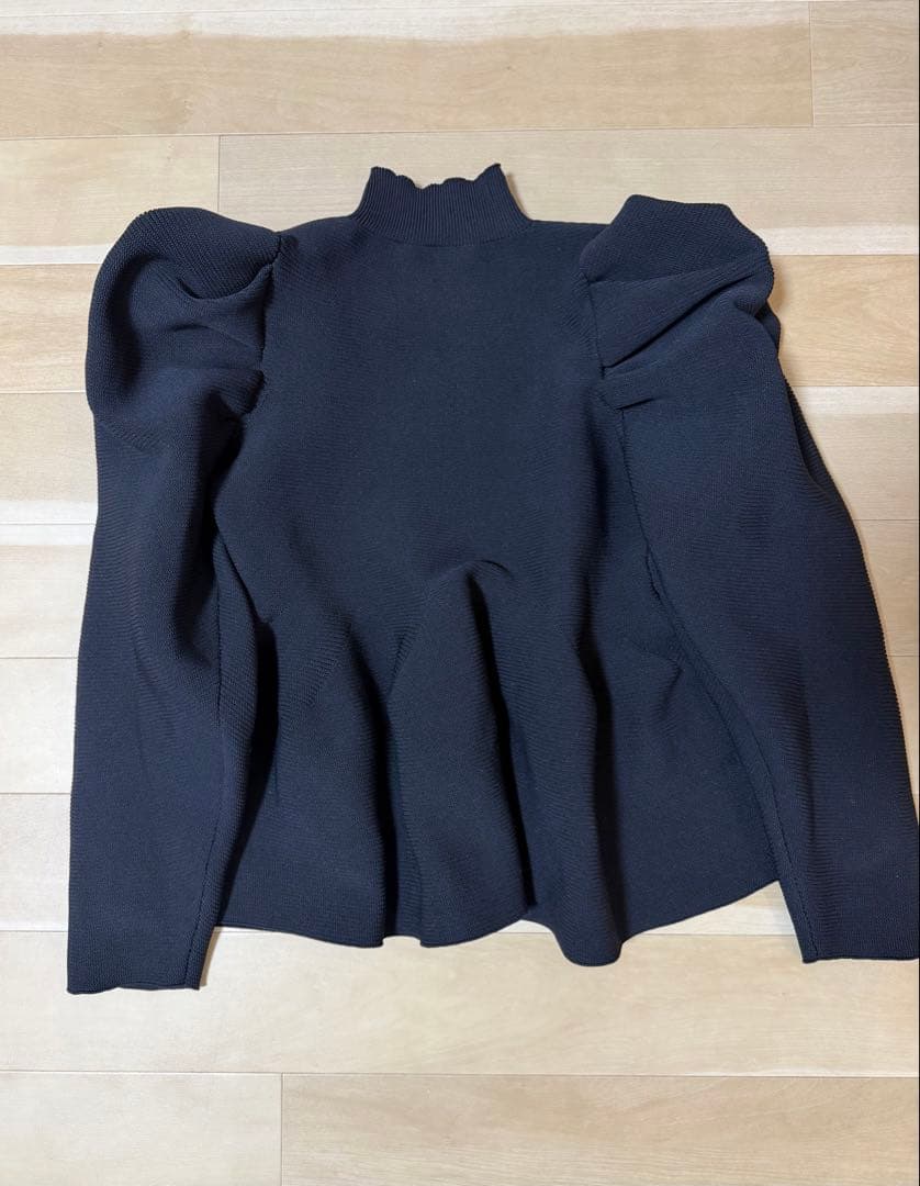 Seventen by MihoKawahito ペプラムパフニット