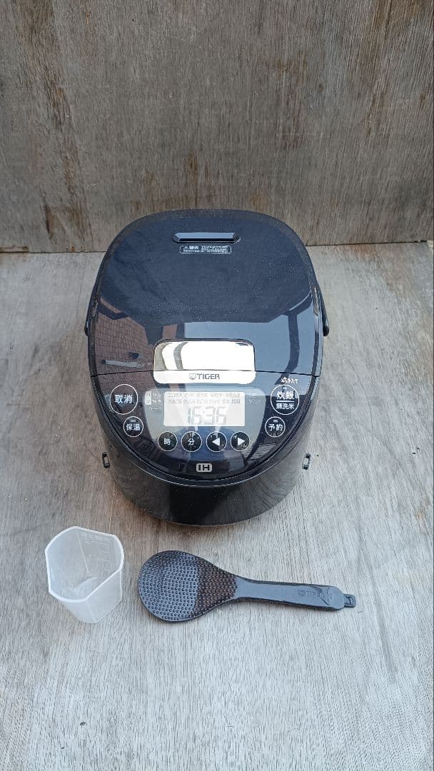 TIGER タイガー IHジャー炊飯器 JPW-T100 23年製
