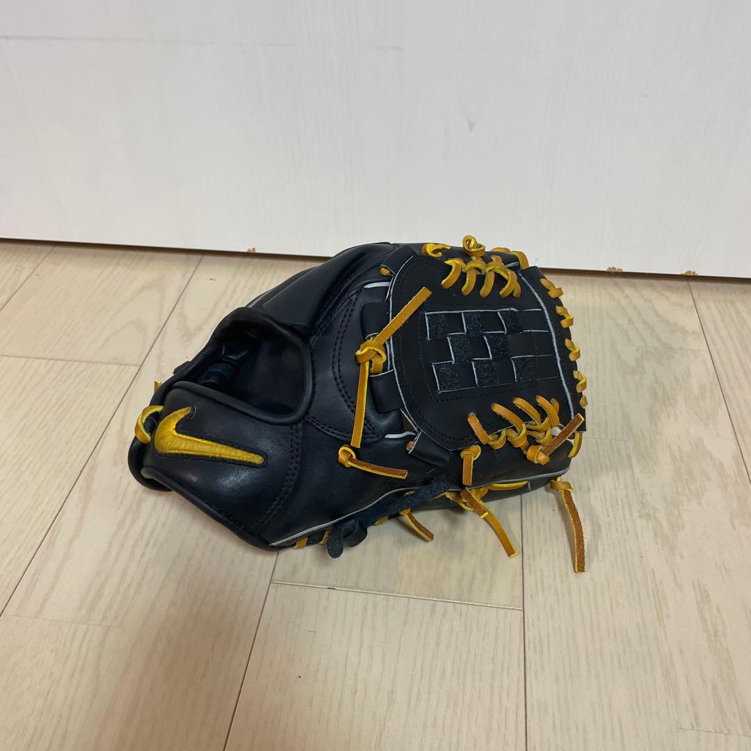 ナイキ　軟式　グローブ　一般　投手
