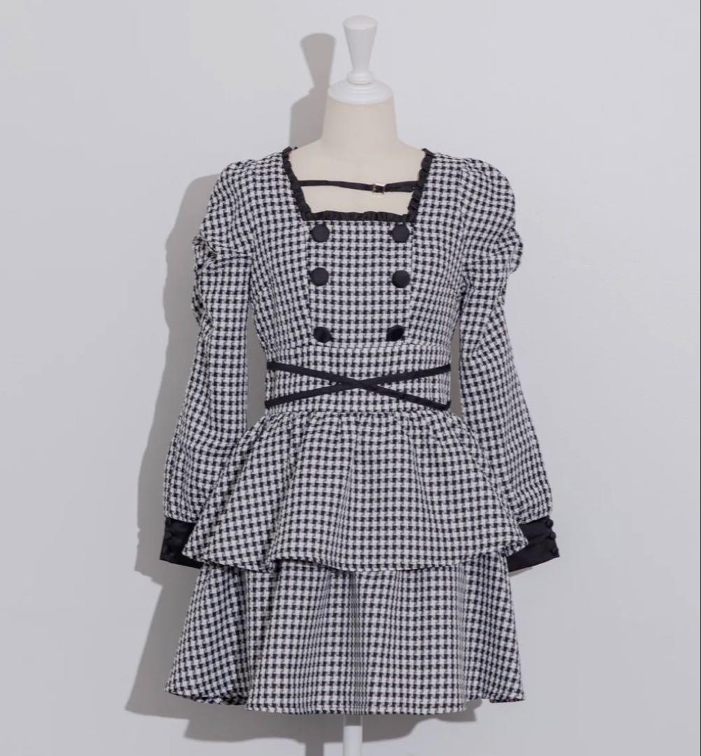 【ゆ】pium クロスベルトティアードワンピース ホワイトミックス