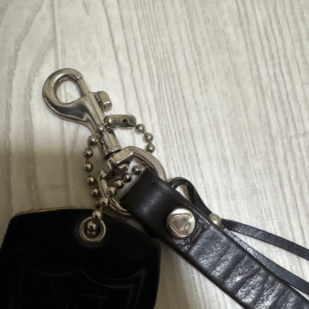 HTC レザーキーホルダー　スタッズ　ターコイズ　茶芯