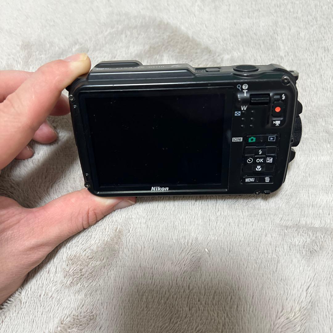 デジタルカメラ COOLPIX AW110