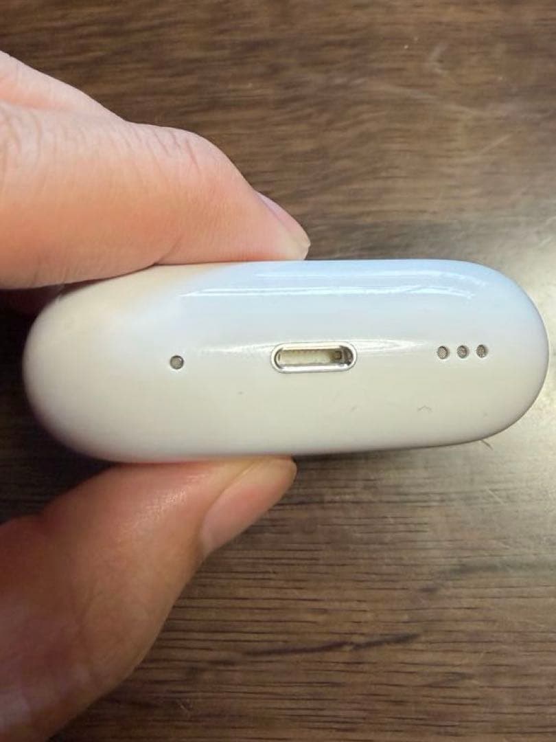 Apple AirPods Pro第2世代(Lightning)