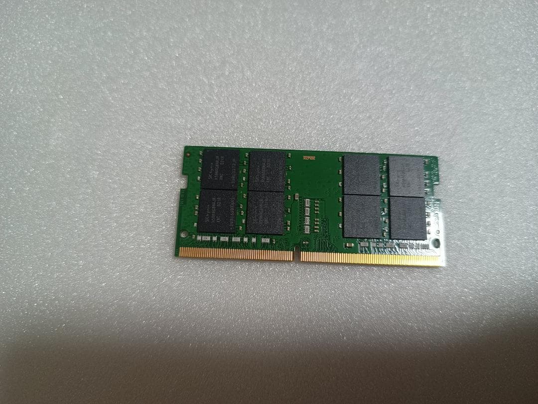 SKhynix製 32GB DDR4 メモリ 1枚