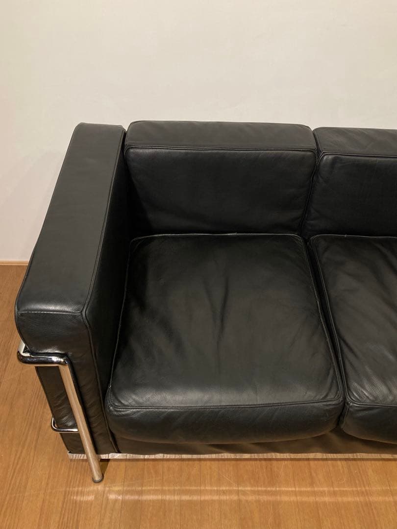 コルビュジエ LC2 黒本革 ヴィンテージ ソファ 2人掛け 羽毛クッション
