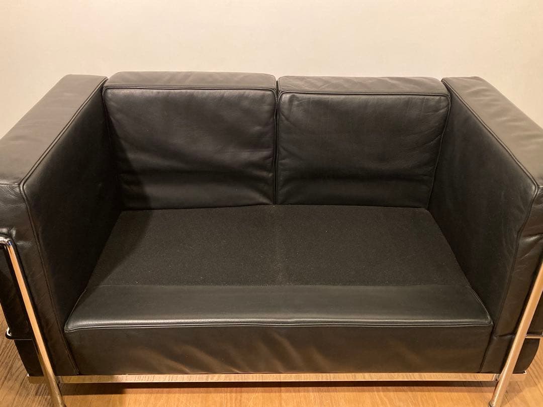 コルビュジエ LC2 黒本革 ヴィンテージ ソファ 2人掛け 羽毛クッション