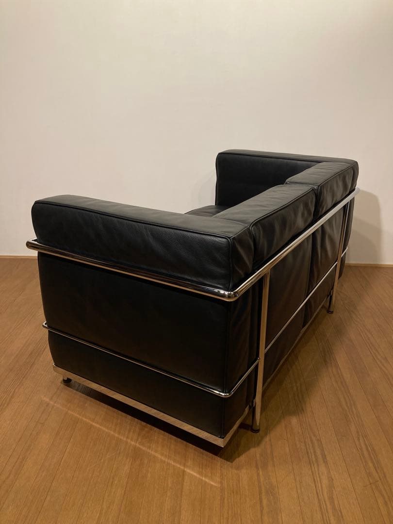 コルビュジエ LC2 黒本革 ヴィンテージ ソファ 2人掛け 羽毛クッション