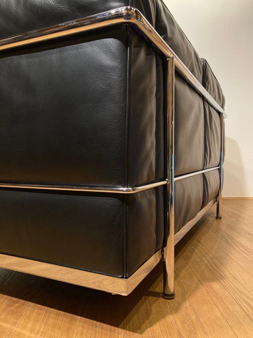 コルビュジエ LC2 黒本革 ヴィンテージ ソファ 2人掛け 羽毛クッション