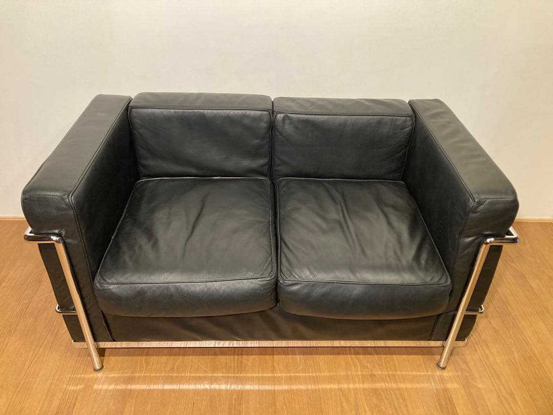 コルビュジエ LC2 黒本革 ヴィンテージ ソファ 2人掛け 羽毛クッション
