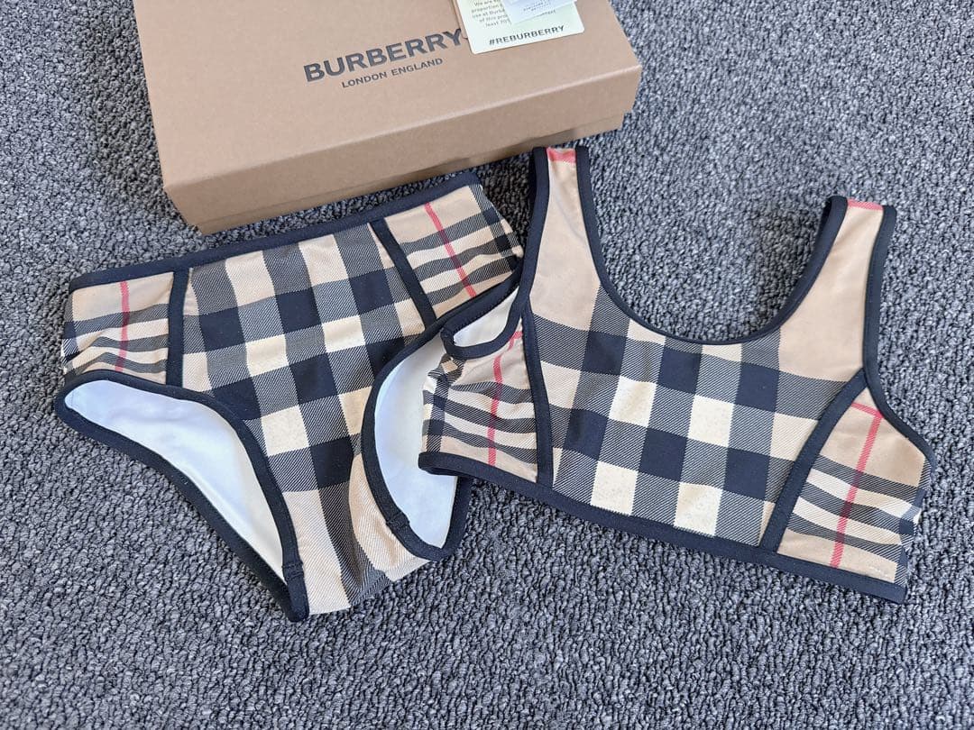 BURBERRY キッズ コントラスト チェック ストレッチナイロン ビキニ