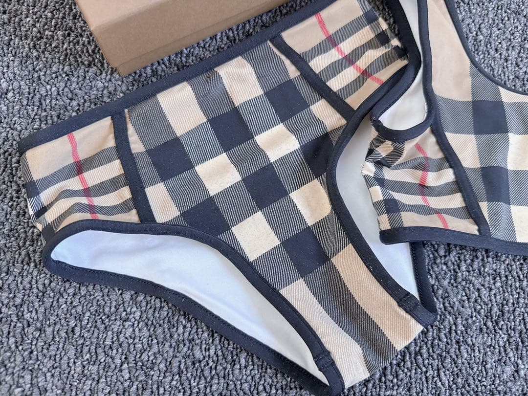 BURBERRY キッズ コントラスト チェック ストレッチナイロン ビキニ