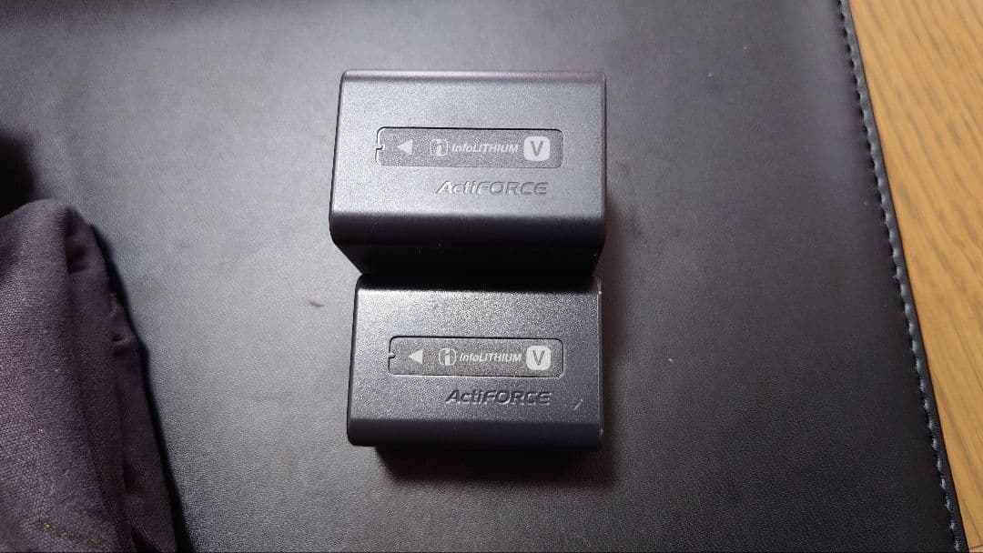 SONYビデオカメラ　HDR-CX680 本体