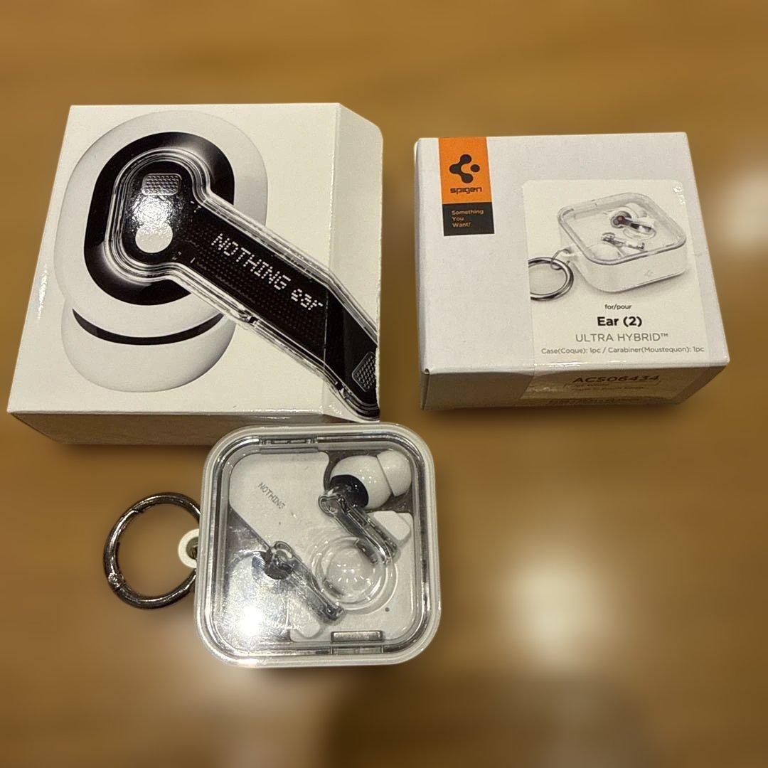 Nothing Ear ホワイトと Spigen のケースセット