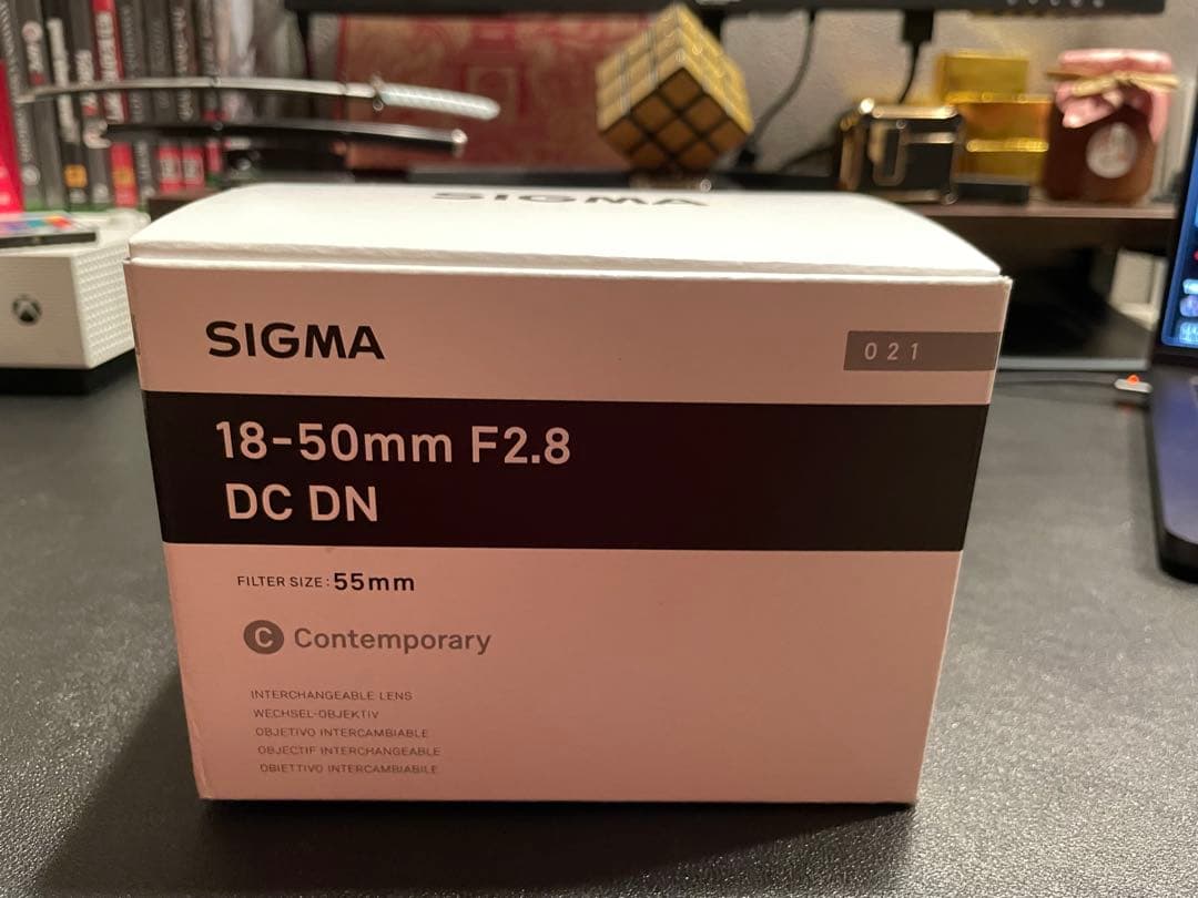 カメラレンズ　SIGMA 18-50mm F2.8 Sony E用