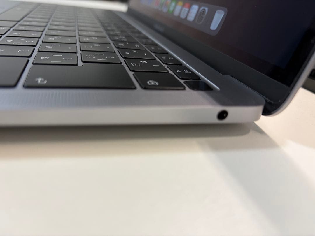 MacBook Air/2018モデル/スペースグレイ/13インチ/ケース付き