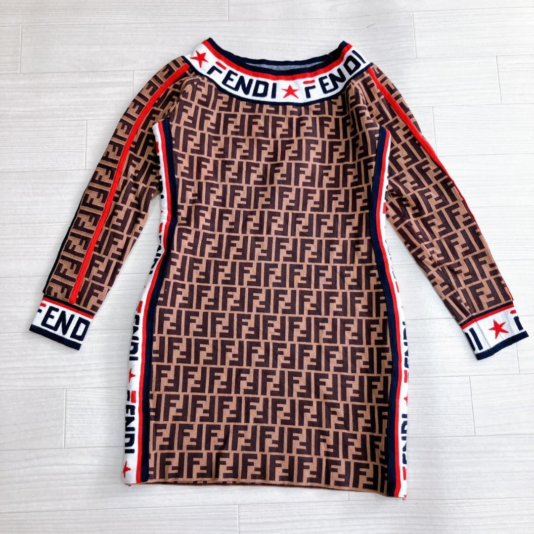 【美品】　フェンディ　ズッカ柄ロゴラインラグランスリーブミニニットワンピース