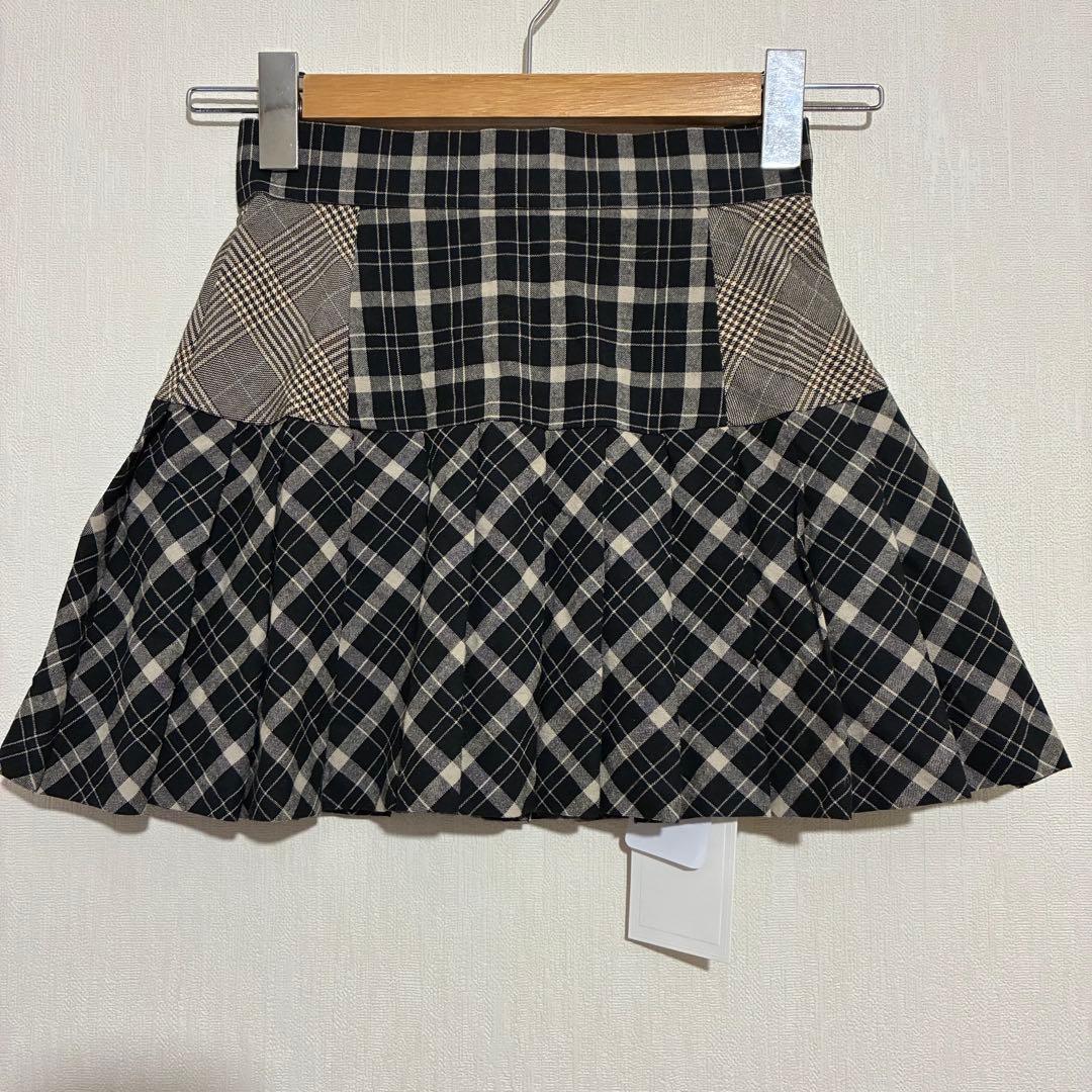 新品タグ付き andmary Coco check pleats skirt S