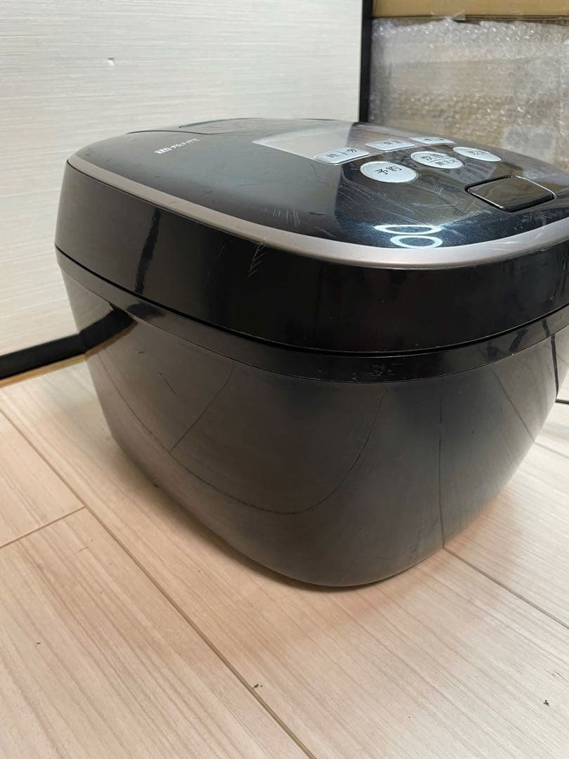 (TIGER)タイガー圧力IH炊飯ジャー　JPC-KS18 ブラック一升炊き