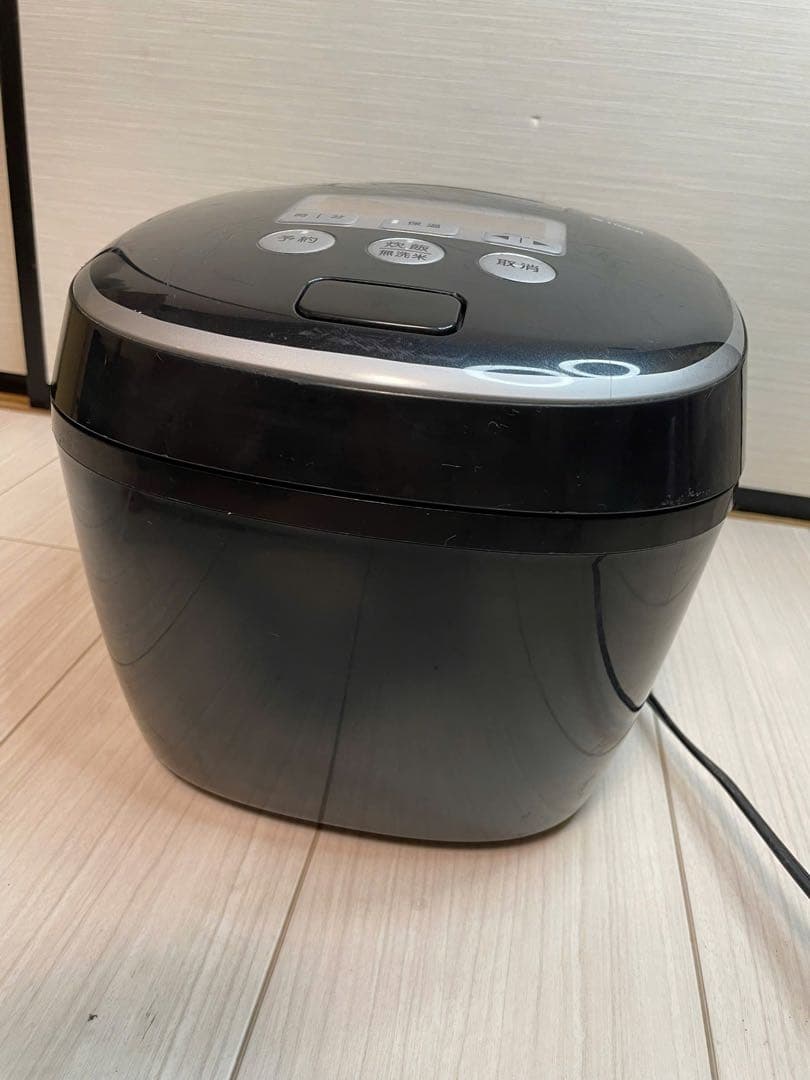 (TIGER)タイガー圧力IH炊飯ジャー　JPC-KS18 ブラック一升炊き