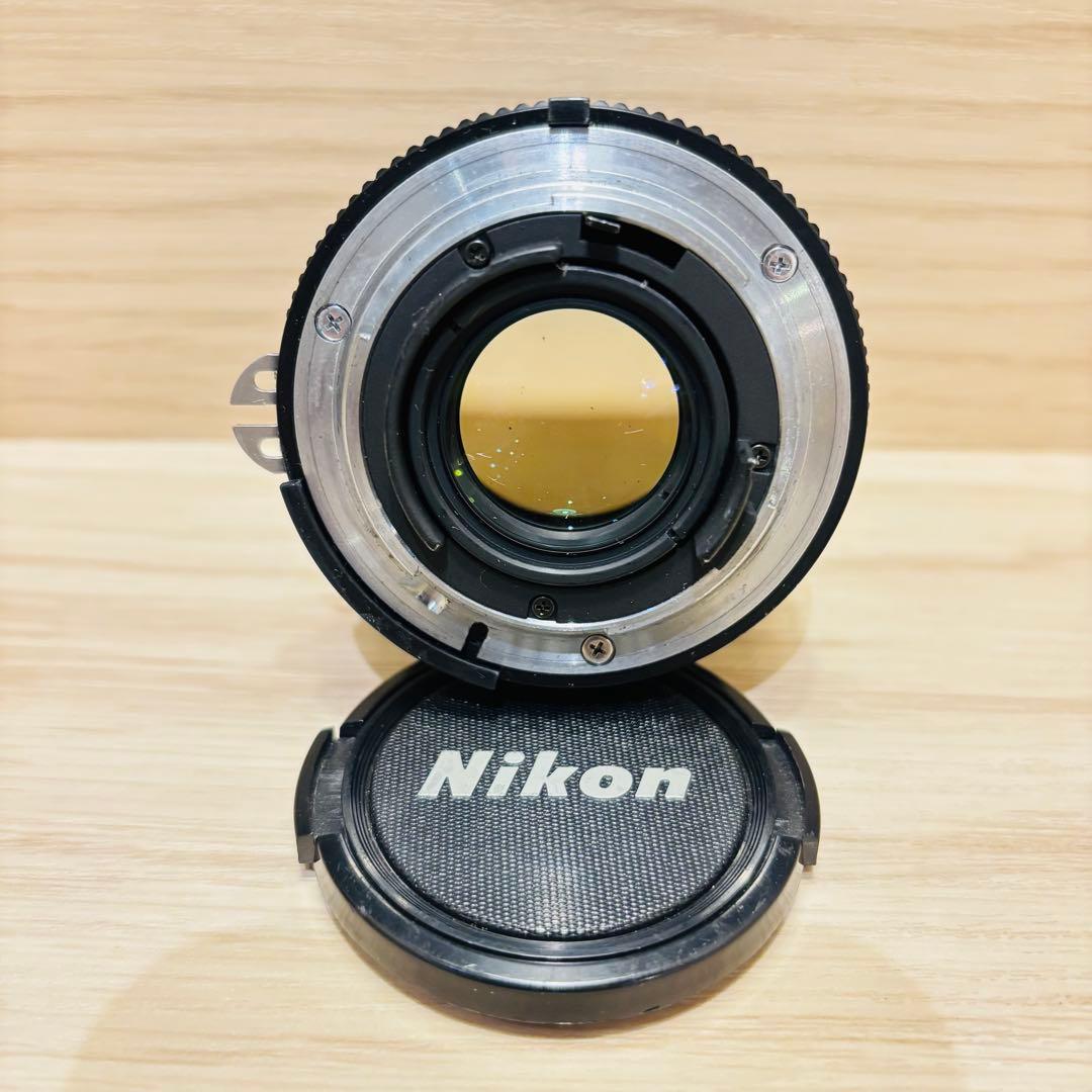 【ジャンク品】Nikon Ai-s NIKKOR 24mm F2