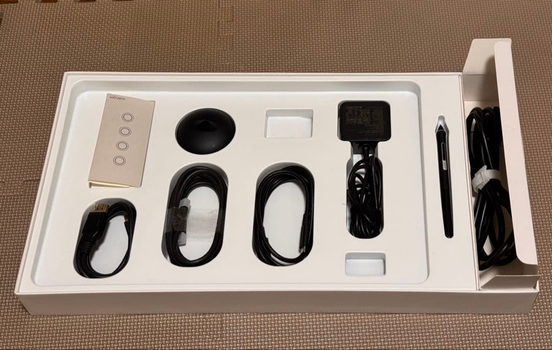 WACOM Cintiq Pro 16 TDTH-1620 液晶ペンタブ DTH