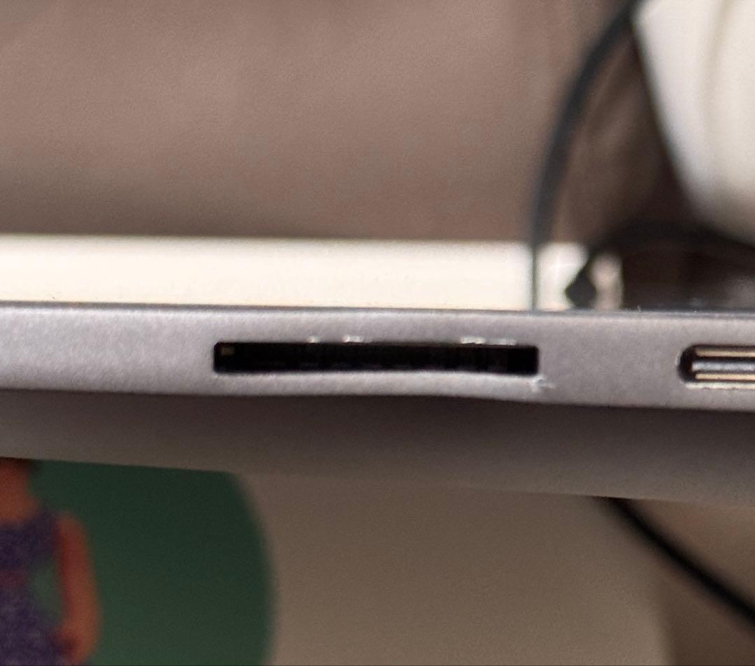 WACOM Cintiq Pro 16 TDTH-1620 液晶ペンタブ DTH