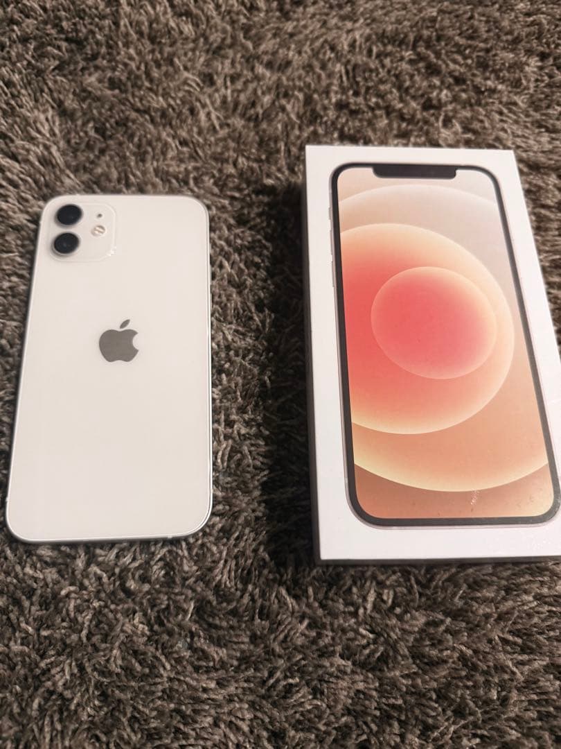 【早い者勝ち】Apple iPhone 12 ホワイト 128GB