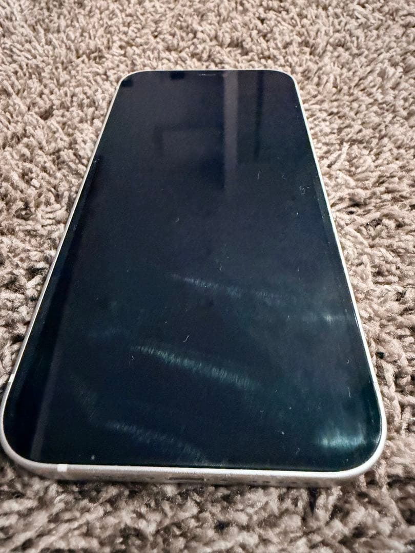 【早い者勝ち】Apple iPhone 12 ホワイト 128GB