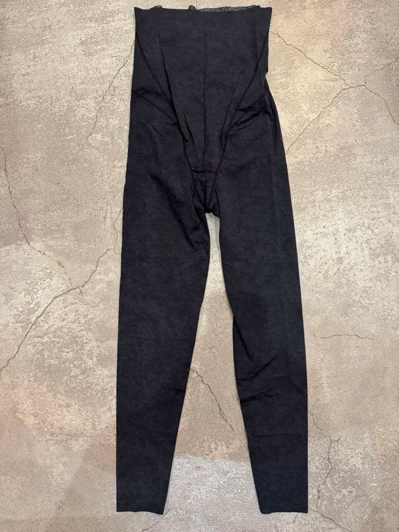 【新品未使用】　グラントイーワンズ　ホルミーレギンス　Lサイズ