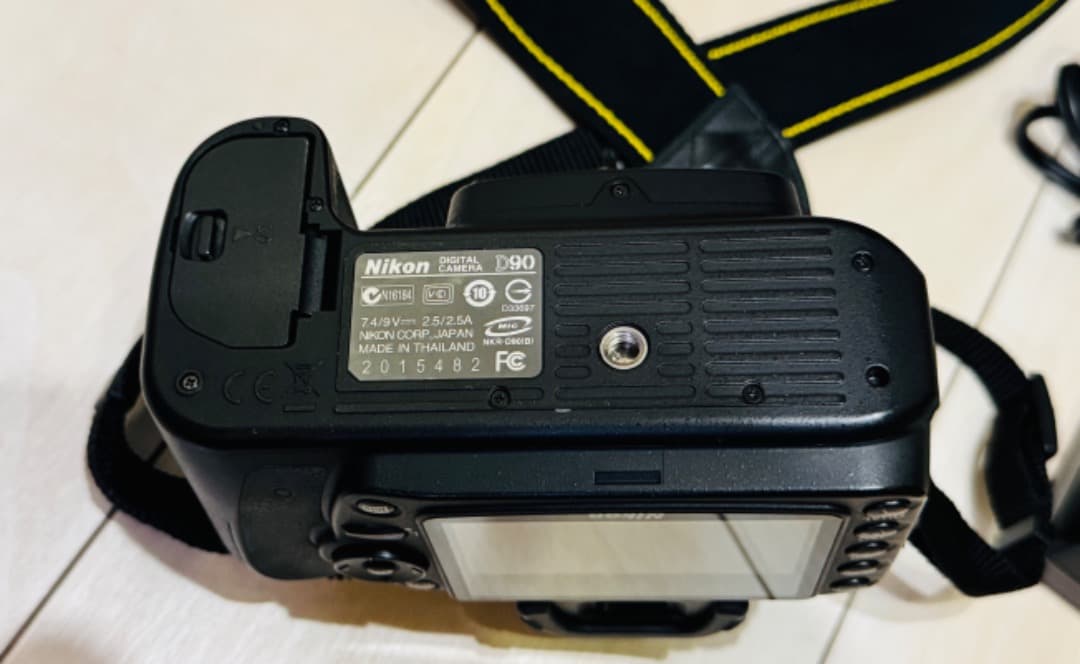 【美品】Nikon D90 ボディ