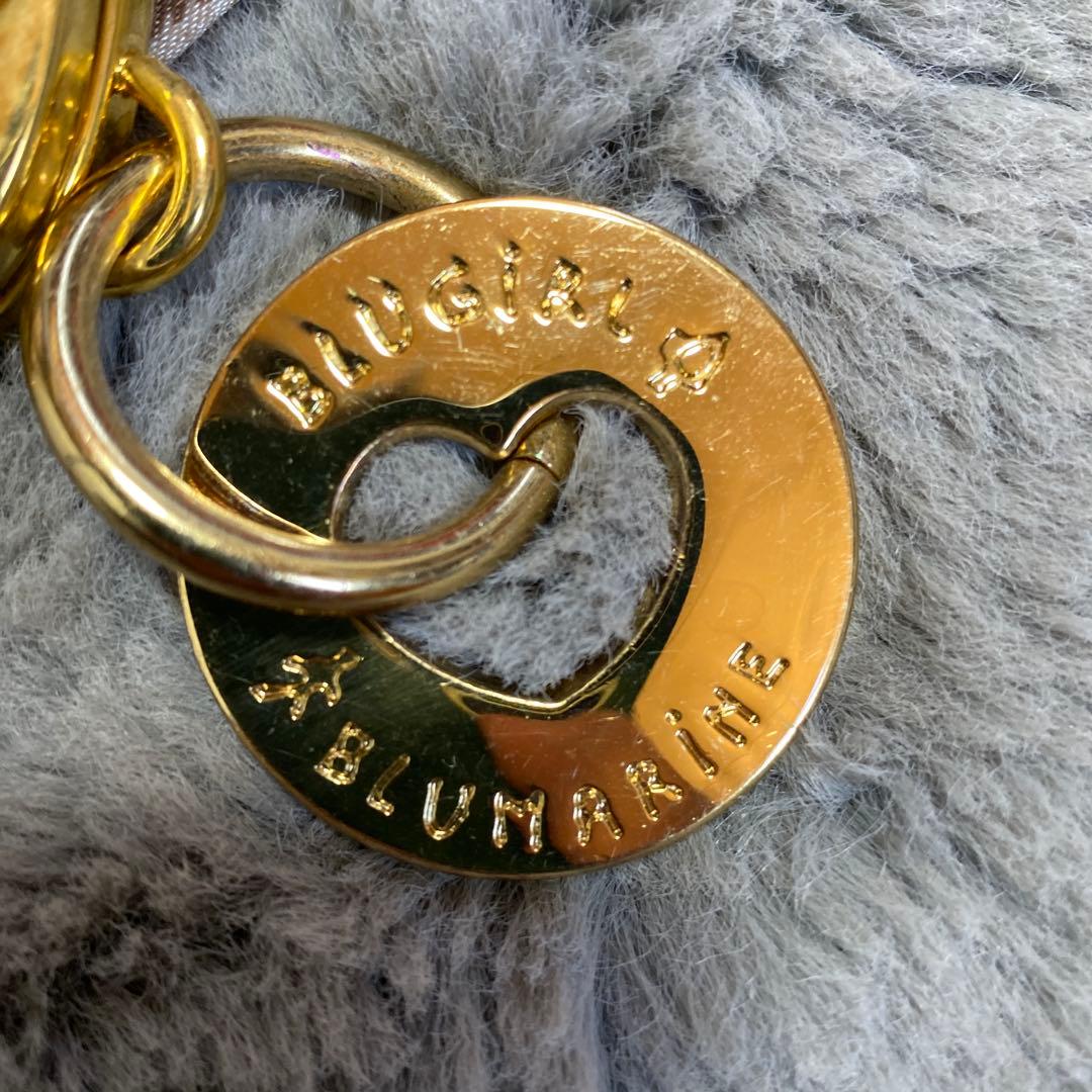 ヒョウ柄と花柄のクラッチバッグ