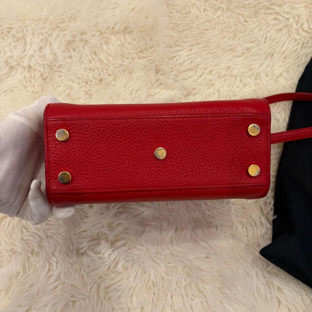 SAINT LAURENT レッド ハンドバッグ　サックドジュール