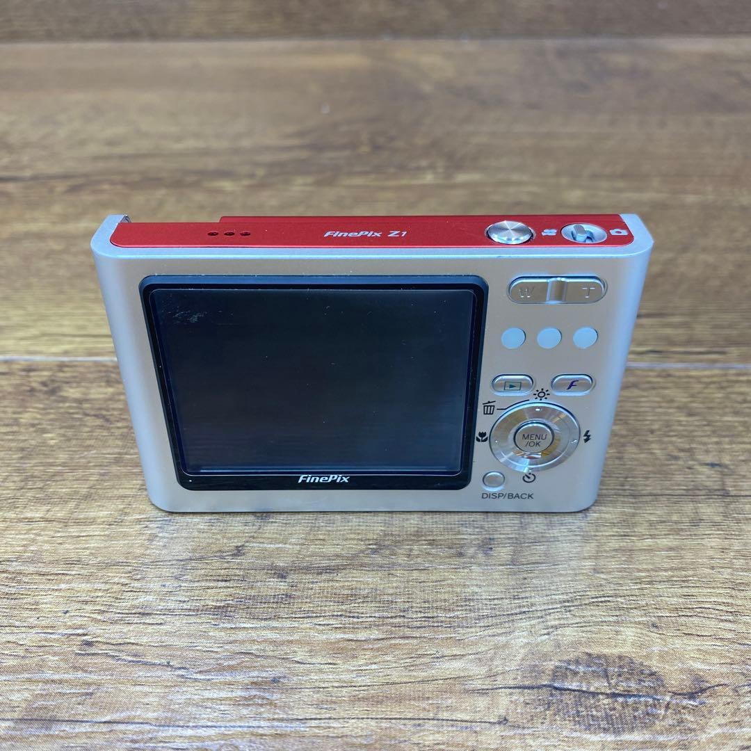 FUJIFILM 富士フィルム　デジカメ　FINEPIX z1  Y-45