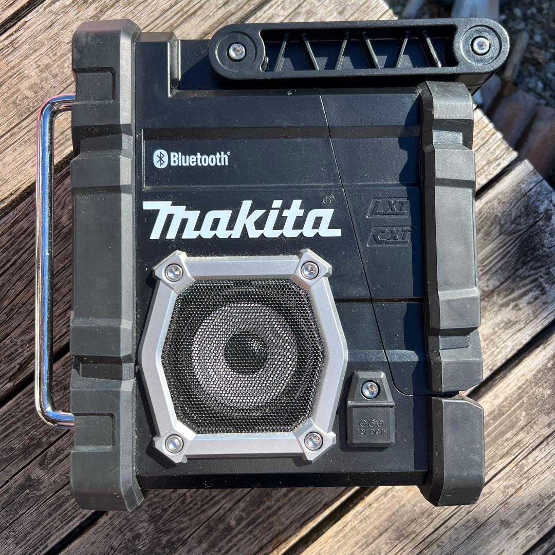 マキタ　ラジオ　MR１０８
