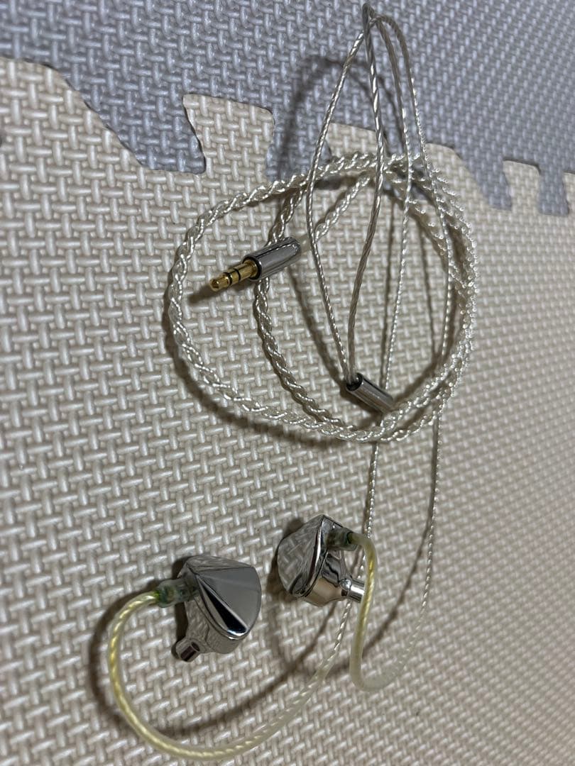 水月雨　moondrop kxxs