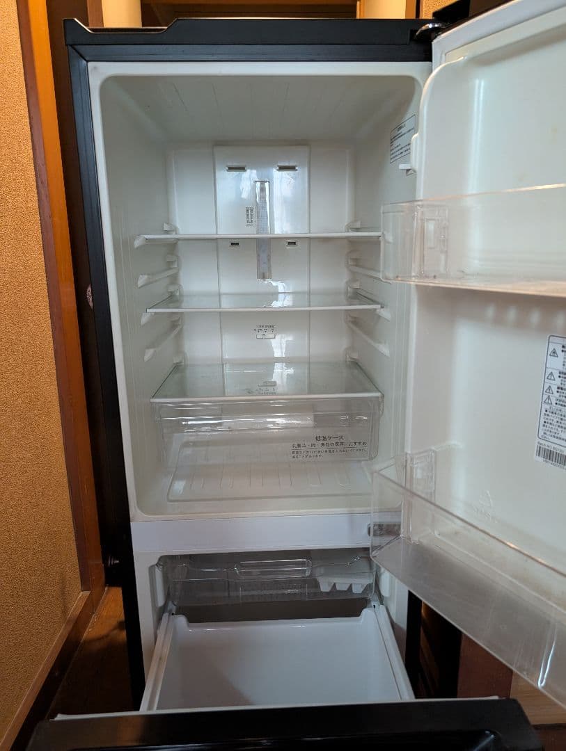 黒のフレンチドア冷蔵庫