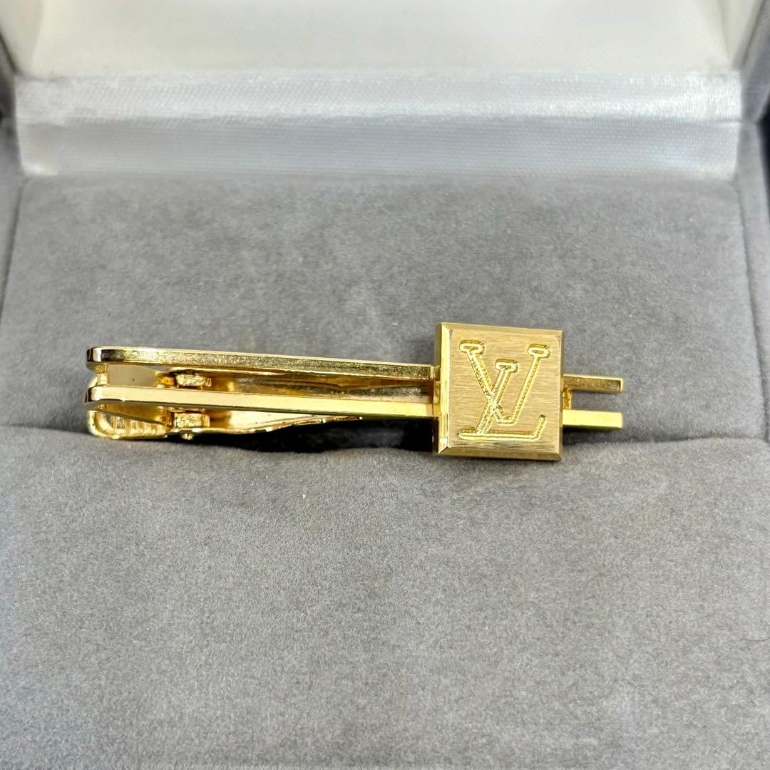 【美品】【ルイヴィトン】LVロゴ ネクタイピン ゴールドカラー ビジネス 結婚式