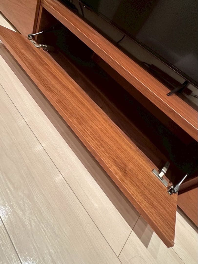 ボーコンセプト 希少な超名作 40万 ルガーノ テレビボード ウッドローボード