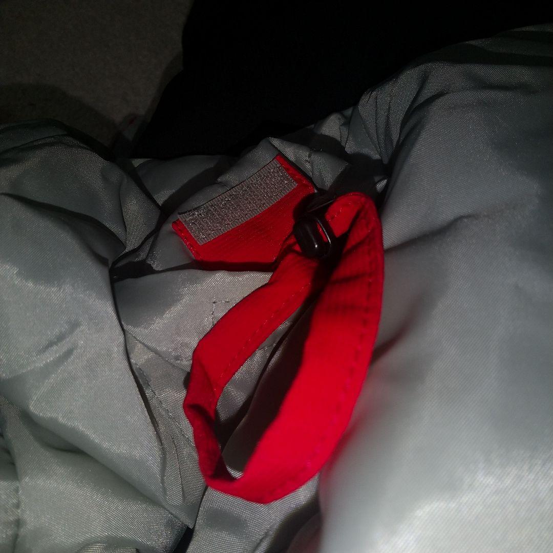 【美品】DESCENTE 子ども用スキーウェア スノーボードウェア黒/赤